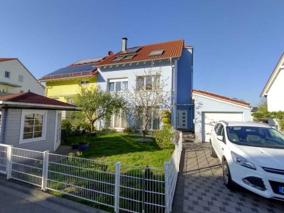 Von Privat zu verkaufen Geräumige 7-Zim.-Doppelhaushälfte in Umkirch auf einem Erbpachtgrundstück