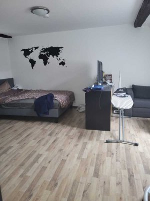 ***Ludwigsburg*** gepflegte 1,5 Zimmer Wohnung