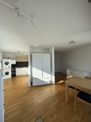 Exklusive, neuwertige 1-Zimmer-Wohnung mit Balkon in Elchingen