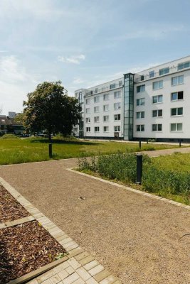 Erstbezug im Neubau: Geräumige 3-Zimmerwohnung mit Balkon.