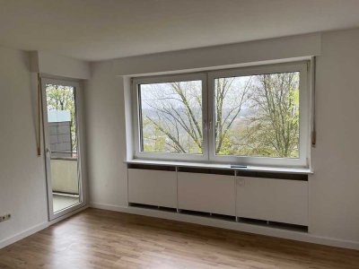 Ruhige 4-Zimmer-Wohnung mit Balkon in Lüdenscheid