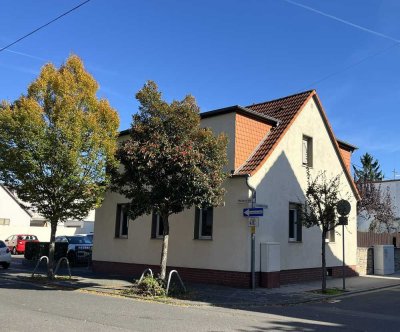 Hochheim: Schönes und sehr gepflegtes Einfamilienhaus