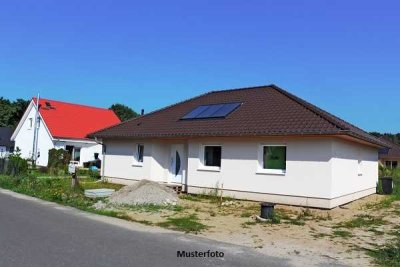 Handwerker gesucht! Einfamilienhaus - provisionsfrei