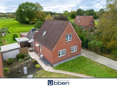 Gepflegtes Einfamilienhaus mit Garage und Weitblick!