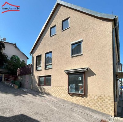 Attraktives Wohn- und Geschäftshaus mit Entwicklungsmöglichkeiten in 91757 Treuchtlingen