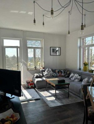 Charmante 3-Zimmer-Altbauwohnung in ruhiger Lage - ideal für Pendler, Paare und Studenten