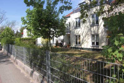 Kleinmachnow, attraktive 2-Zimmer-Dachgeschosswohnung mit 2 Terrassen
