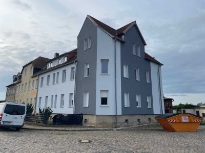 Neu saniert mit Luftwärmepumpe, Balkon und Einbauküche