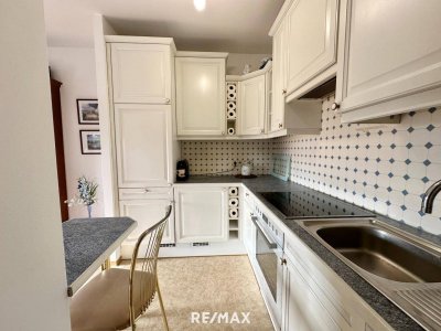PREISREDUKTION! Äußerst gepflegte, großzügige helle Wohnung!