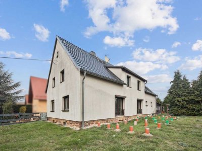 Modernisiertes Einfamilienhaus mit Einliegerwohnung und großem Grundstück in Parthenstein