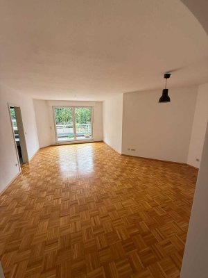 Helle 2-Zimmer Wohnung mit Balkon in Hilden