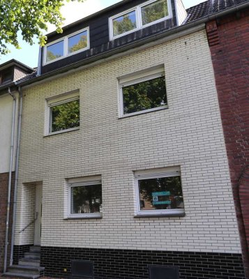 Ideales 1-2-Fam.Haus im Zentrum Würselens für handwerkbegabte Familie evtl. auch für Kapitalanleger