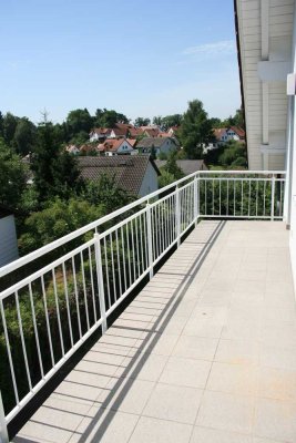 Schicke 4-Zimmer-Dachgeschoss-Wohnung in der Nähe des Münchner Flughafens