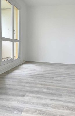 ** Singels aufgepasst ! Wir sanieren weiter, 2 Raum Wohnungen**