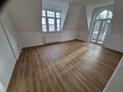 Große 4 RW + 2 Balkone + Badewanne + Dusche + frisch saniert