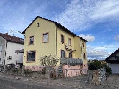 Großzügiges Einfamilienhaus mit Garten und viel Potenzial