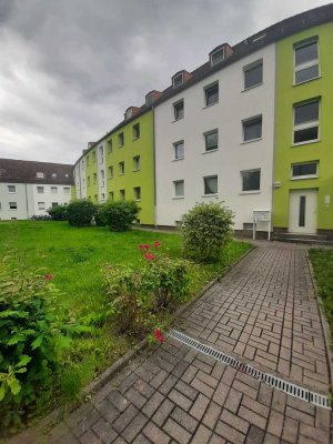 Großzügige 3-Zimmer Wohnung mit Balkon und EBK ab sofort in Bayreuth
