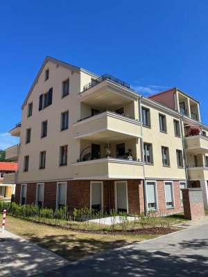 Coole Duplex-Wohnung - DG, Terrasse, EBK,..Besichtigung am So. 07.09. / 10.00 Uhr !!