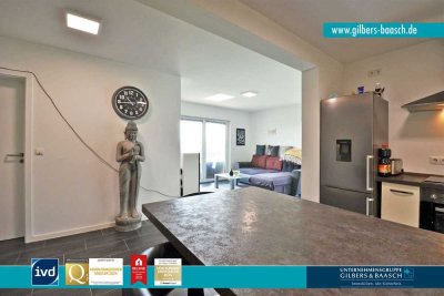 Pellingen: Wohnung mit zwei Zimmern, Terrasse und Gartenanteil in ruhiger Wohnlage