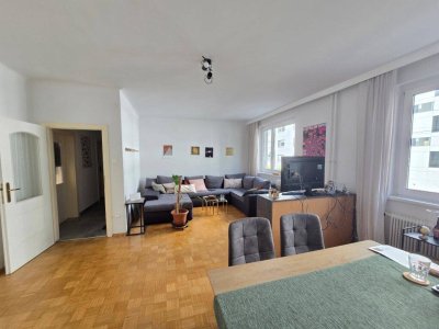 Studentenhit, 4 Zimmer, WG-tauglich, U-Bahn Nähe