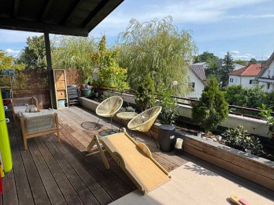 Schöne 3-Zimmer-Terrassenwohnung im 2.OG in zentraler Lage
