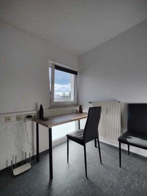 256 € - 20 m² - 1.0 Zi.