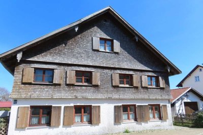 Zweifamilien-Wohnhaus in Frauenzell