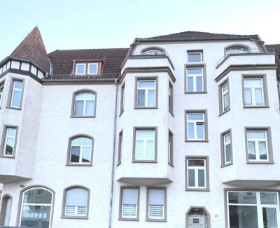 Anspruchsvolles Zuhause, mit Einbauküche und Balkon.