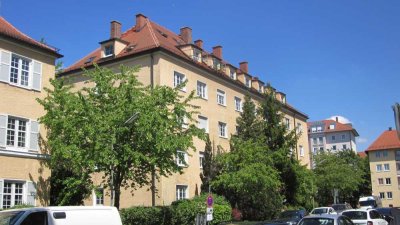 Gemütliche Wohnung in Laimer Altbau