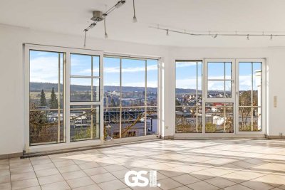GEEHRTE MAKLER/INNEN AUFGEPASST! GROSSZÜGIGES, HELLES WOHNHAUS, FERNBLICK IN EXPONIERTER HANGLAGE