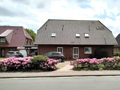 Erstbezug in St. Peter-Ording: Sanierte Wohnung mit Garten in charmantem Haus