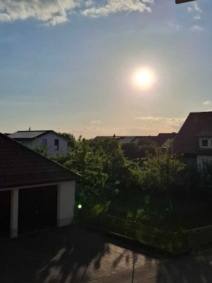 Exklusive 4,5-Zimmer-Wohnung mit gehobener Innenausstattung im EG und OG