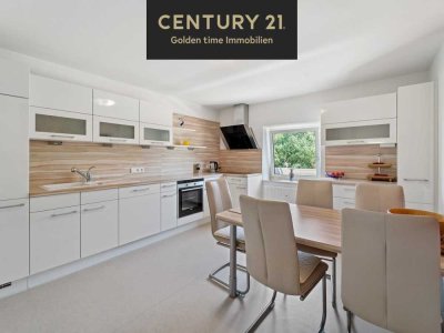 Ihr Rückzugsort mit Charme - 4-Zimmer-Wohnung mit großem Balkon & 2 Stellplätzen