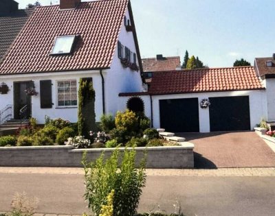 *** Gepflegte Doppelhaushälfte mit Garten in ruhiger Wohnlage von Saarbrücken-Rastpfuhl **