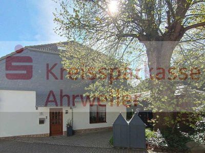 Familiendomizil mit Erweiterungspotenzial und Mieteinnahmen