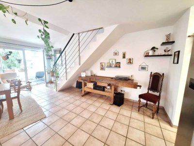 Einzigartige und beeindruckende 3 Zi.Mais.-Whg. plus Galerie, EBK und Doppelgarage in Neufahrn (S1)