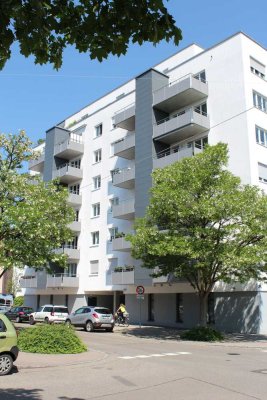 +++Moderne 2 Zimmerwohnung mit Balkon und Stellplatz+++