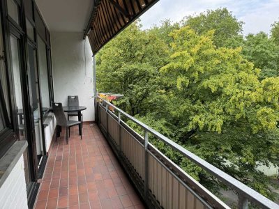 Attraktive, helle 2-Zimmer-Wohnung 
mit Balkon