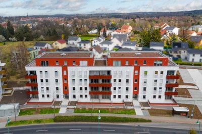 Top Familienwohnung mit Terrasse/Balkon, Wanne/Dusche, Gäste-WC, etc. im Süden Radebergs.