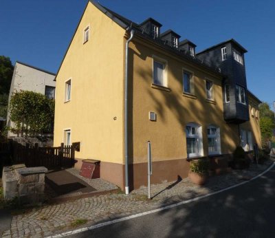 � Großzügiges Einfamilienhaus mit vielseitigen Nutzungsmöglichkeiten in Bernsdorf (Rüsdorf)