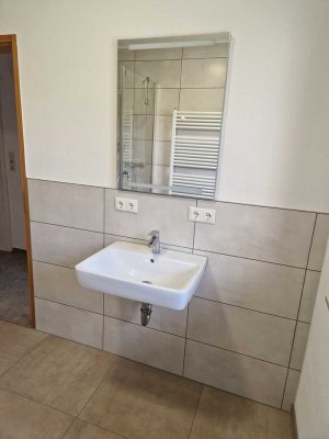 Ansprechende und modernisierte 4-Zimmer-Wohnung mit Balkon in Uffenheim