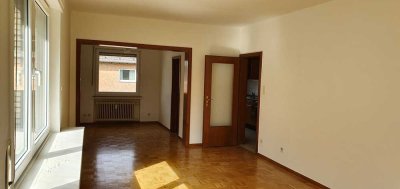 Lebensqualität: Ruhige, helle 3-Zimmer Wohnung mit Balkon in Bielefeld-Gellershagen