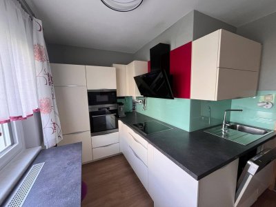 Absolut ruhige und kühle Eigentumswohnung mit Balkon im Grünen