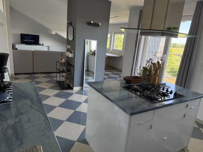 Gepflegte 2-Zimmerwohnung mit Balkon und Einbauküche in Weiterstadt