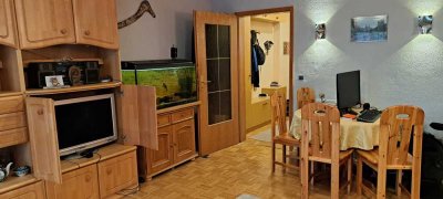 Helle 1-Zimmer-Erdgeschoß-Wohnung mit Garten