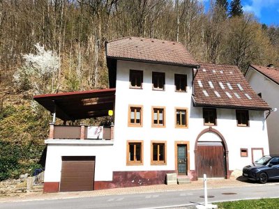 Charmantes Bauernhaus in Zell im Wiesental (Mambach)