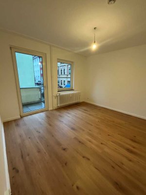Renovierte 1,5-Zimmer-Wohnung mit Balkon