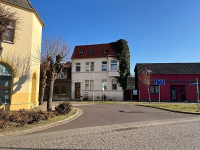 Wohnen & Vermieten
Stadtnahe Rendite - Wohnen mit Perspektive