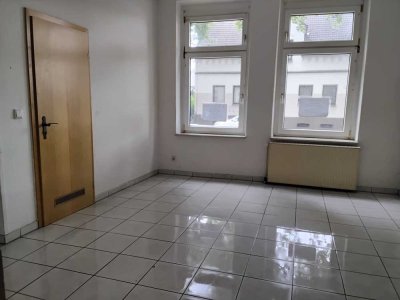 helles 2-Zimmer-Appartement im Erdgeschoss am Schlosspark