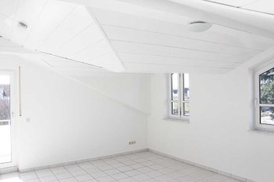 Helle 2-Zimmer Dachgeschosswohnung in Groß-Zimmern